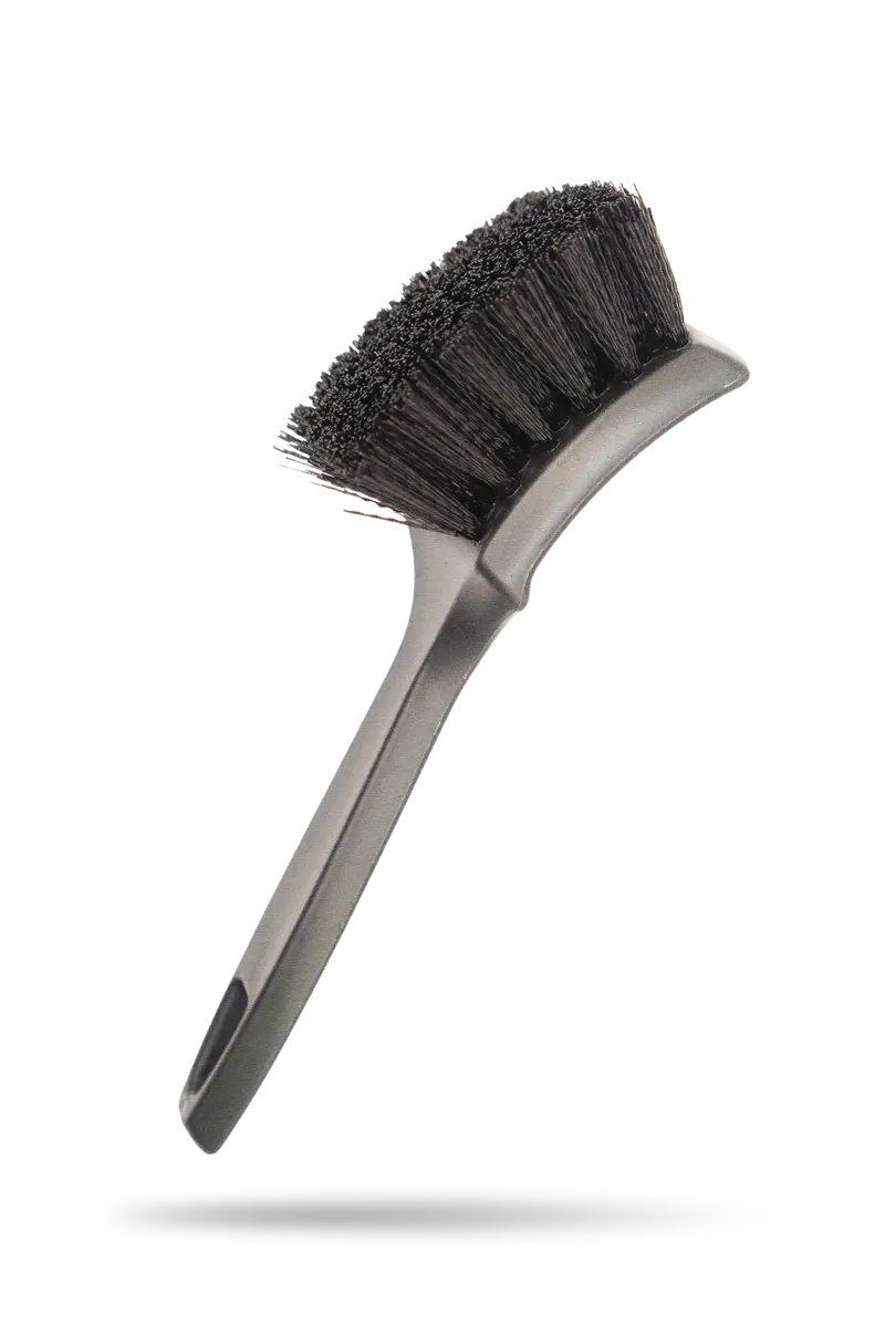 Blackline® Stiff Bristle Tire Brush 1