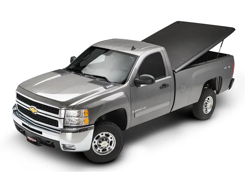 Undercover Uc1060 Classic Hard Tonneau Cover – Fits 2007–2013 Chevrolet Silverado (5'9" Bed) 1